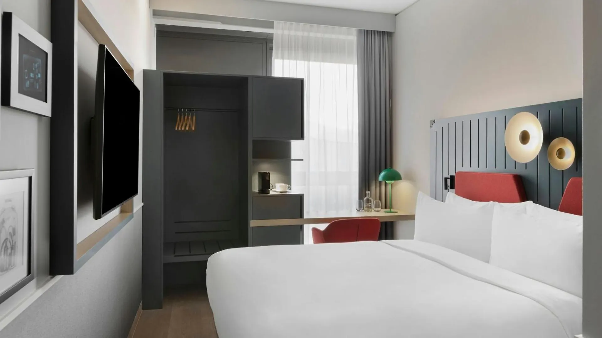 The Passenger, A Tribute Portfolio Hotel Salzburg 4*,  Austria