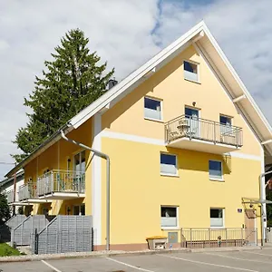 Aparthotel Homebound I - Contactless Check-in, Salzburg