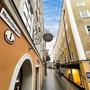 Hotel Elefant Family Business, Salzburg